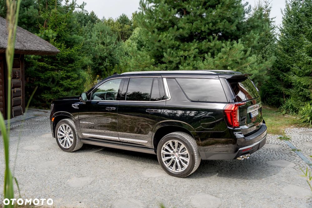 GMC Yukon 2023 photo 2