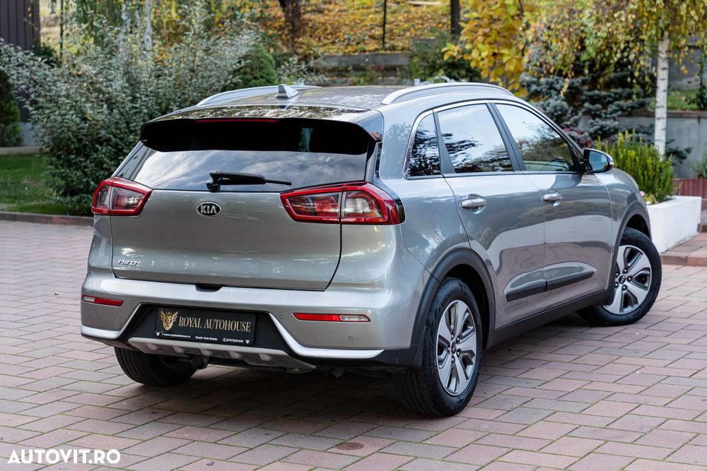 Kia Niro 1.6 GDI HEV 2WD OPF Aut. Spirit - 4