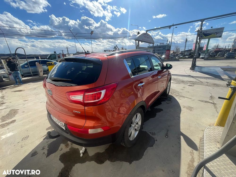 Kia Sportage 2,0 CRDI AWD Aut. Vision - 9
