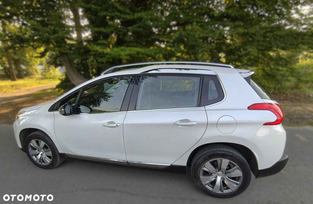 Peugeot 2008 - 6