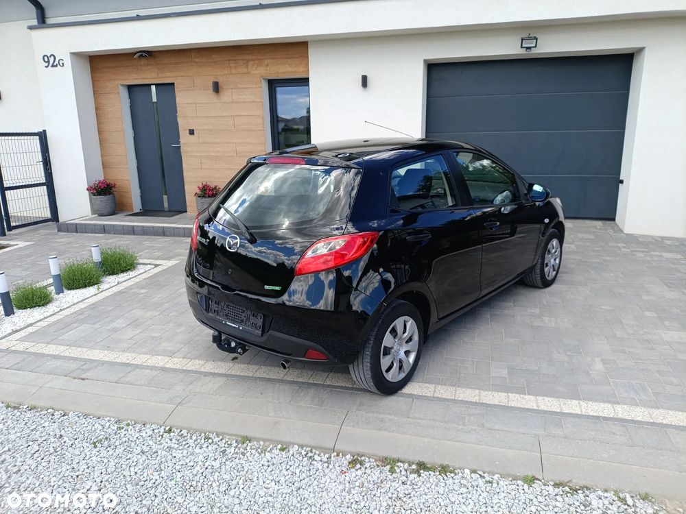 Mazda 2 - 22