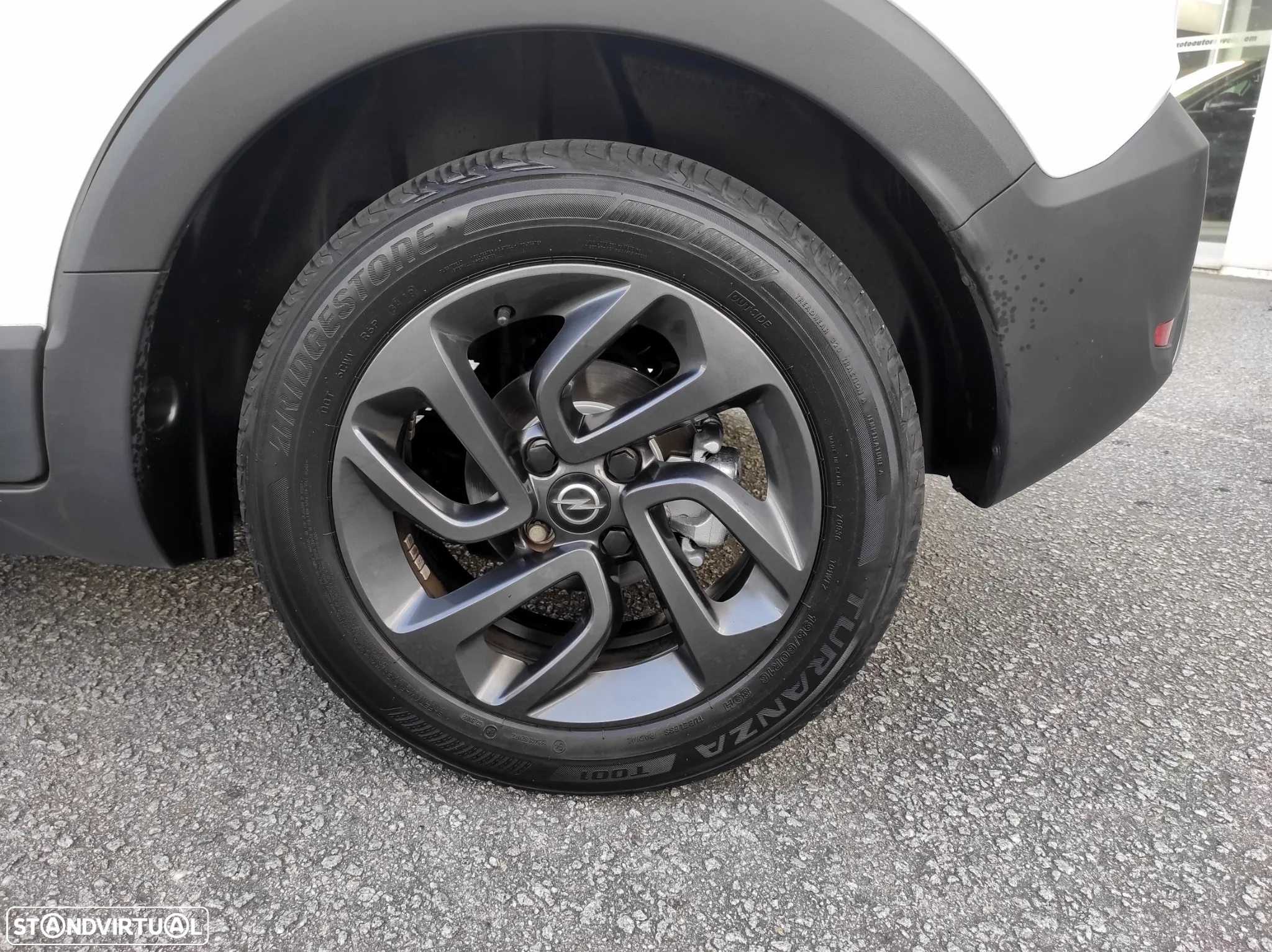 Opel Crossland X 1.2 120 Anos - 34
