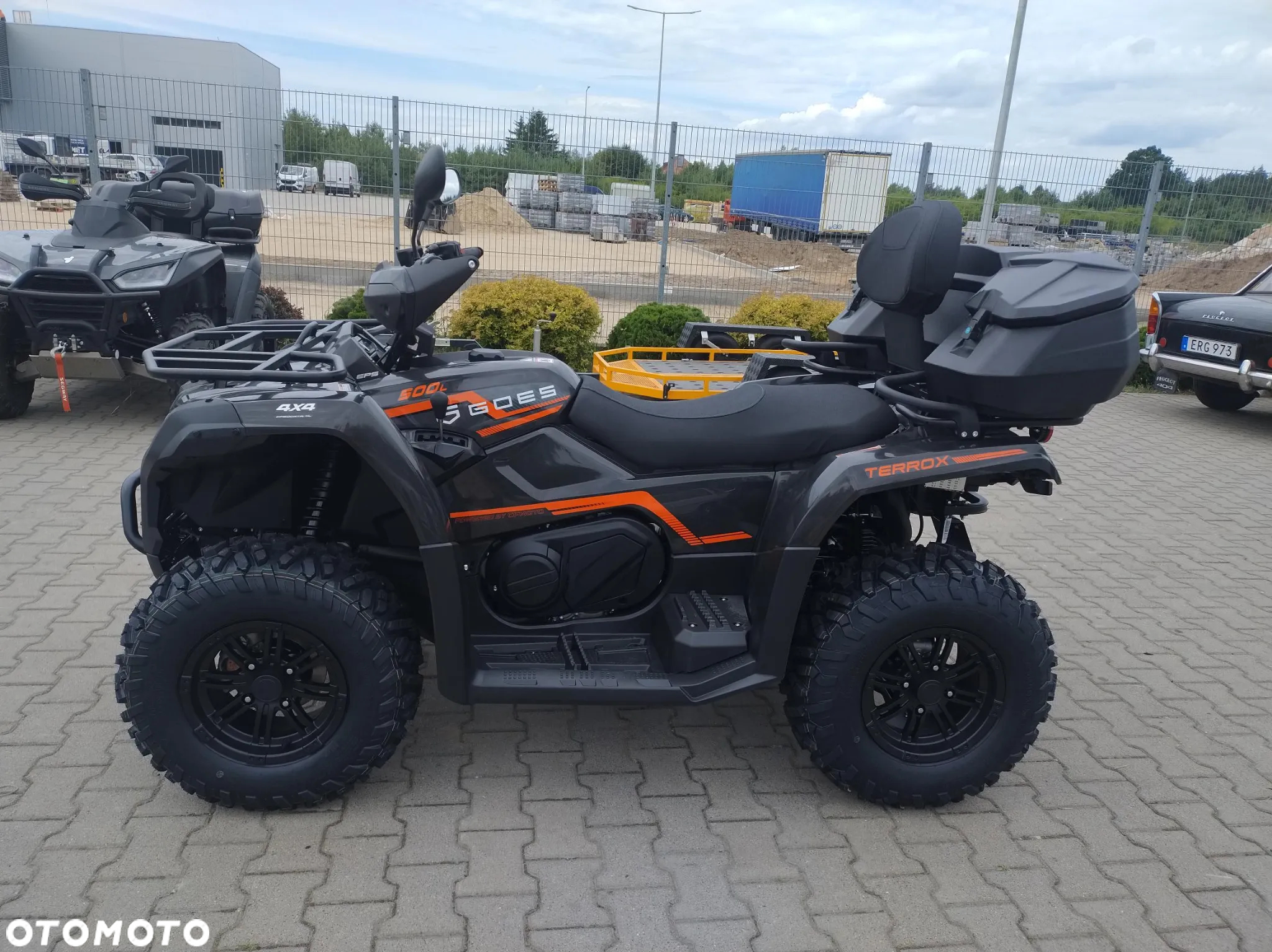 CFMoto CForce - 17