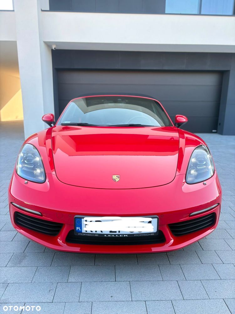 Porsche 718 Boxster - 1