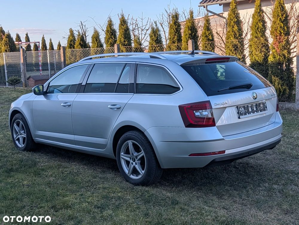 Skoda Octavia 1.6 TDI Sport Edition - 3