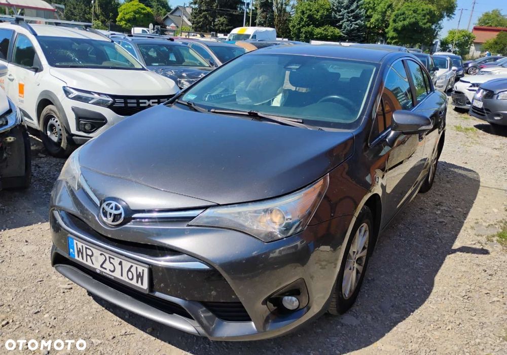 Toyota Avensis - 3