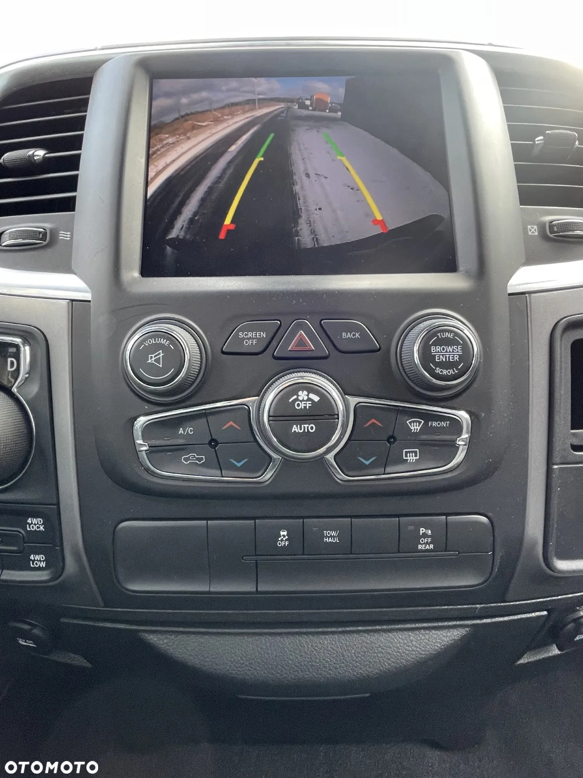 RAM 1500 - 11