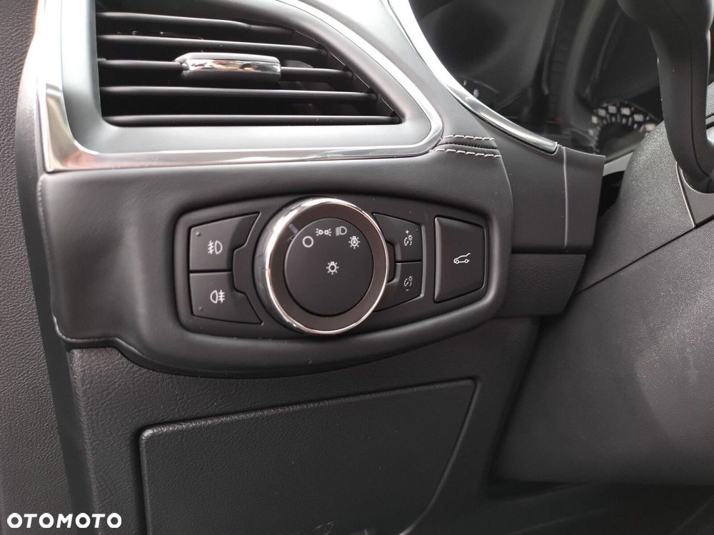 Ford S-Max - 27