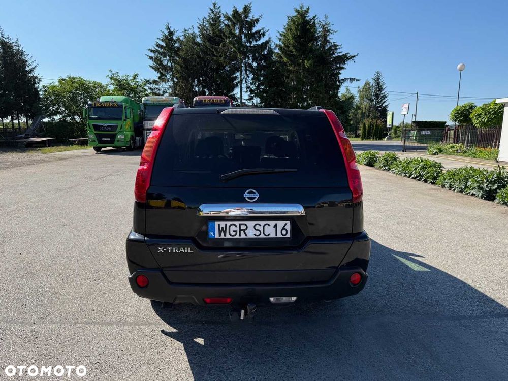 Nissan X-Trail - 4