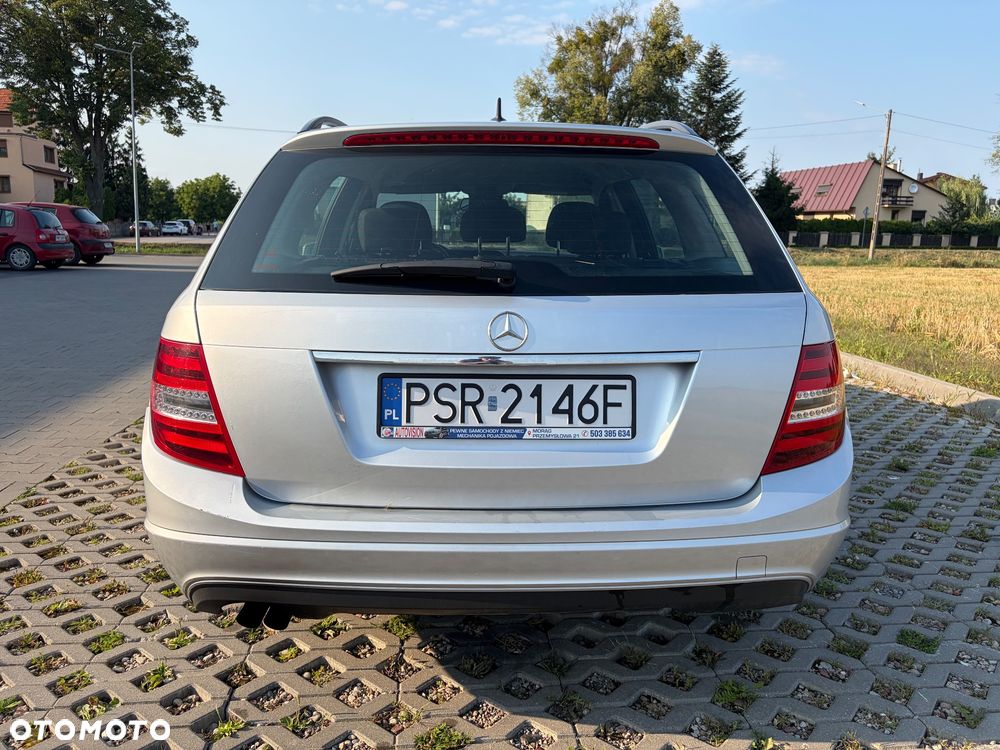Mercedes-Benz Klasa C 200 CDI BlueEff Avantgarde - 5