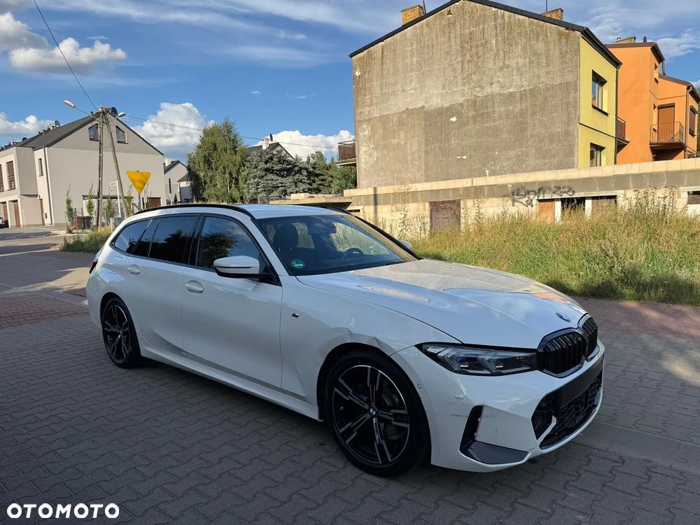 BMW Seria 3 320i Touring M Sport - 4