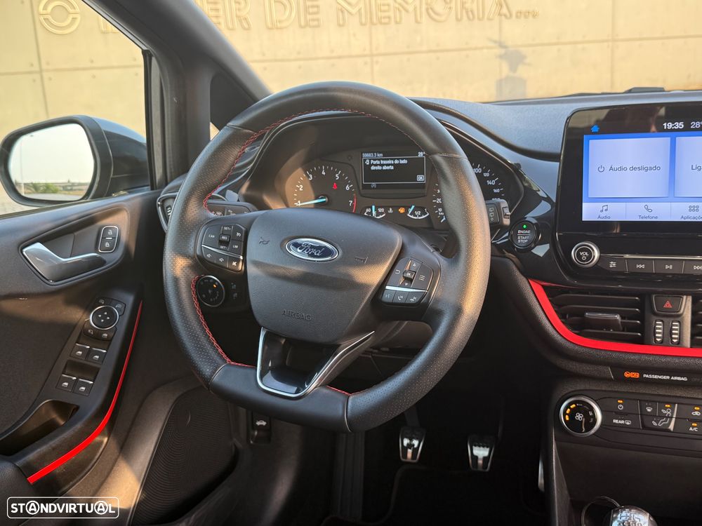 Ford Fiesta 1.0 EcoBoost ST-Line - 26