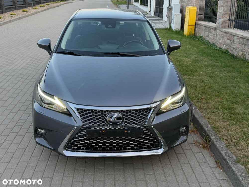 Lexus CT 200h Prestige - 29