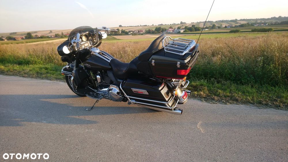 Harley-Davidson FLHTCU Ultra - 14