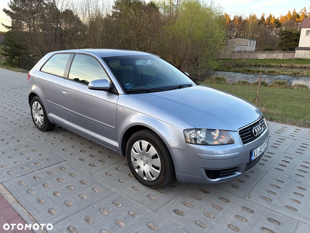 Audi A3 3-drzwiowe 1.6 Ambiente - 6