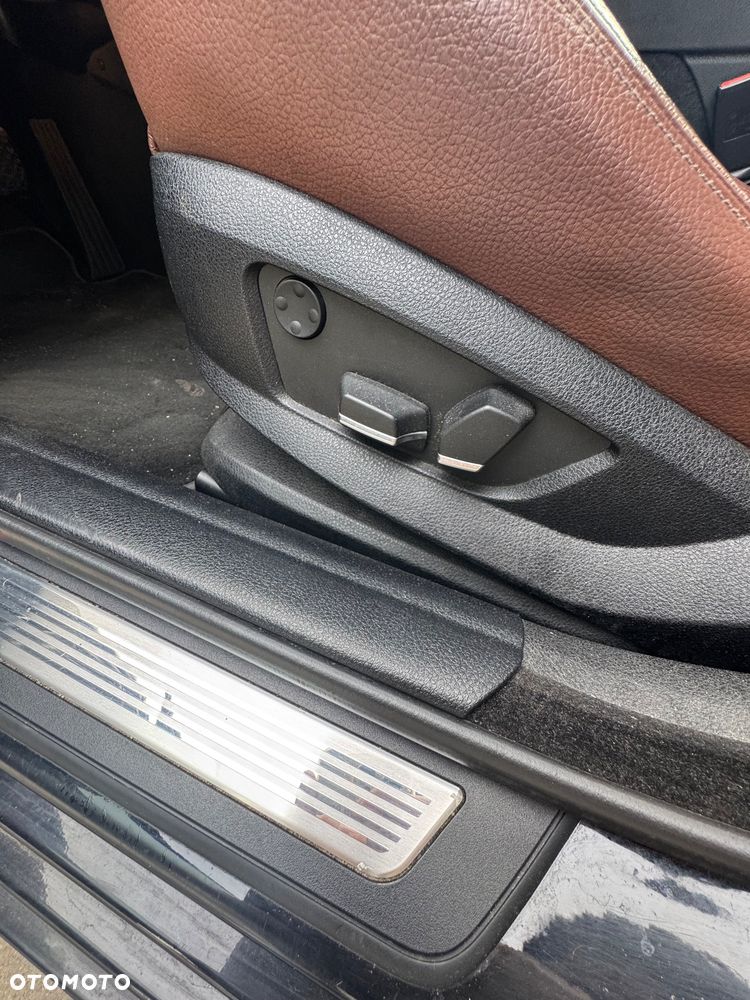 BMW Seria 5 - 13