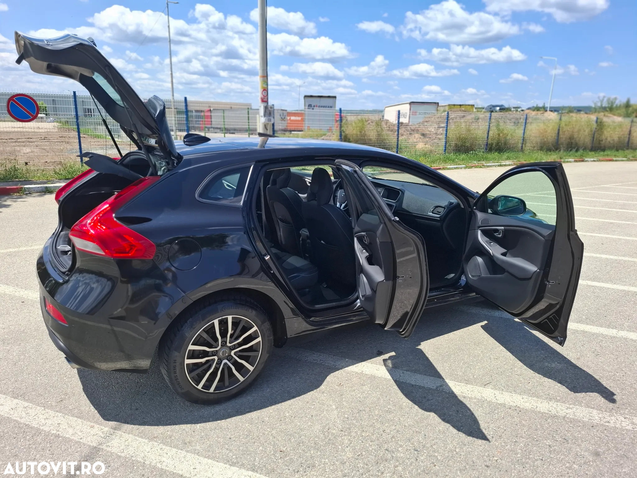 Volvo V40 D3 Aut. Momentum - 4