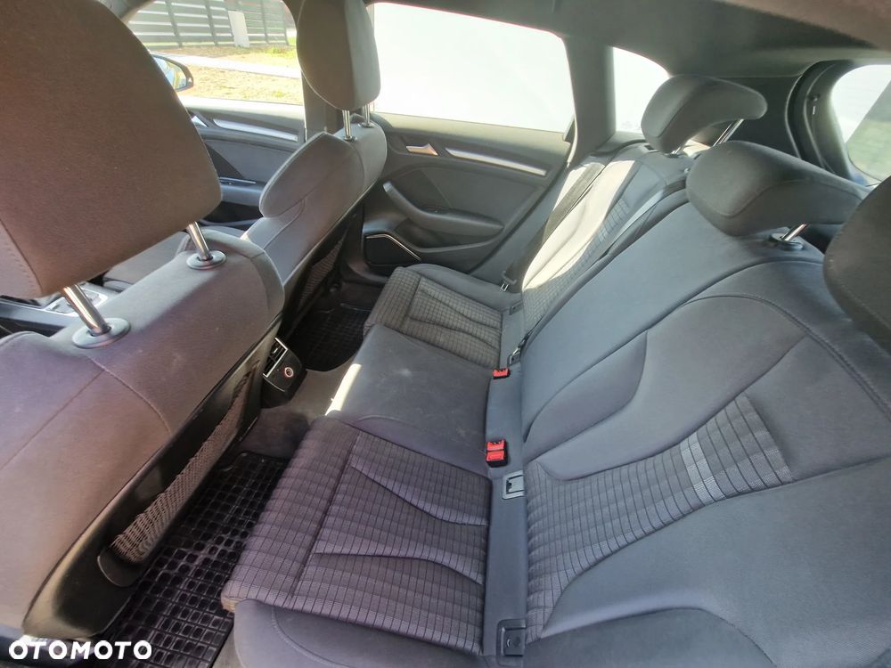 Audi A3 Sportback 2.0 TDI Attraction - 10