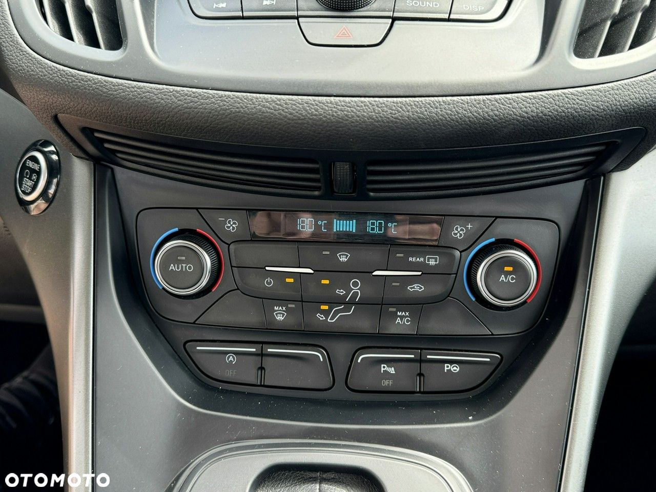 Ford Kuga - 35