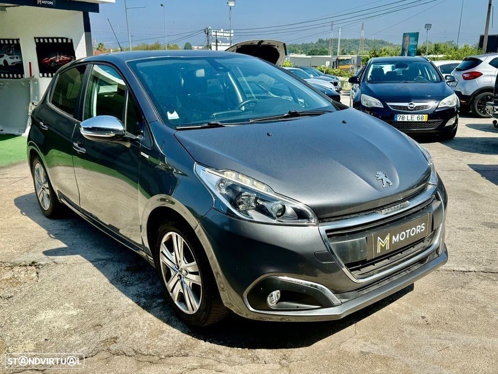 Peugeot 208 1.2 PureTech Style - 34