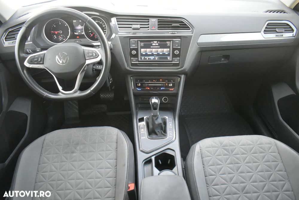 Volkswagen Tiguan 2.0 TDI DSG Life - 15
