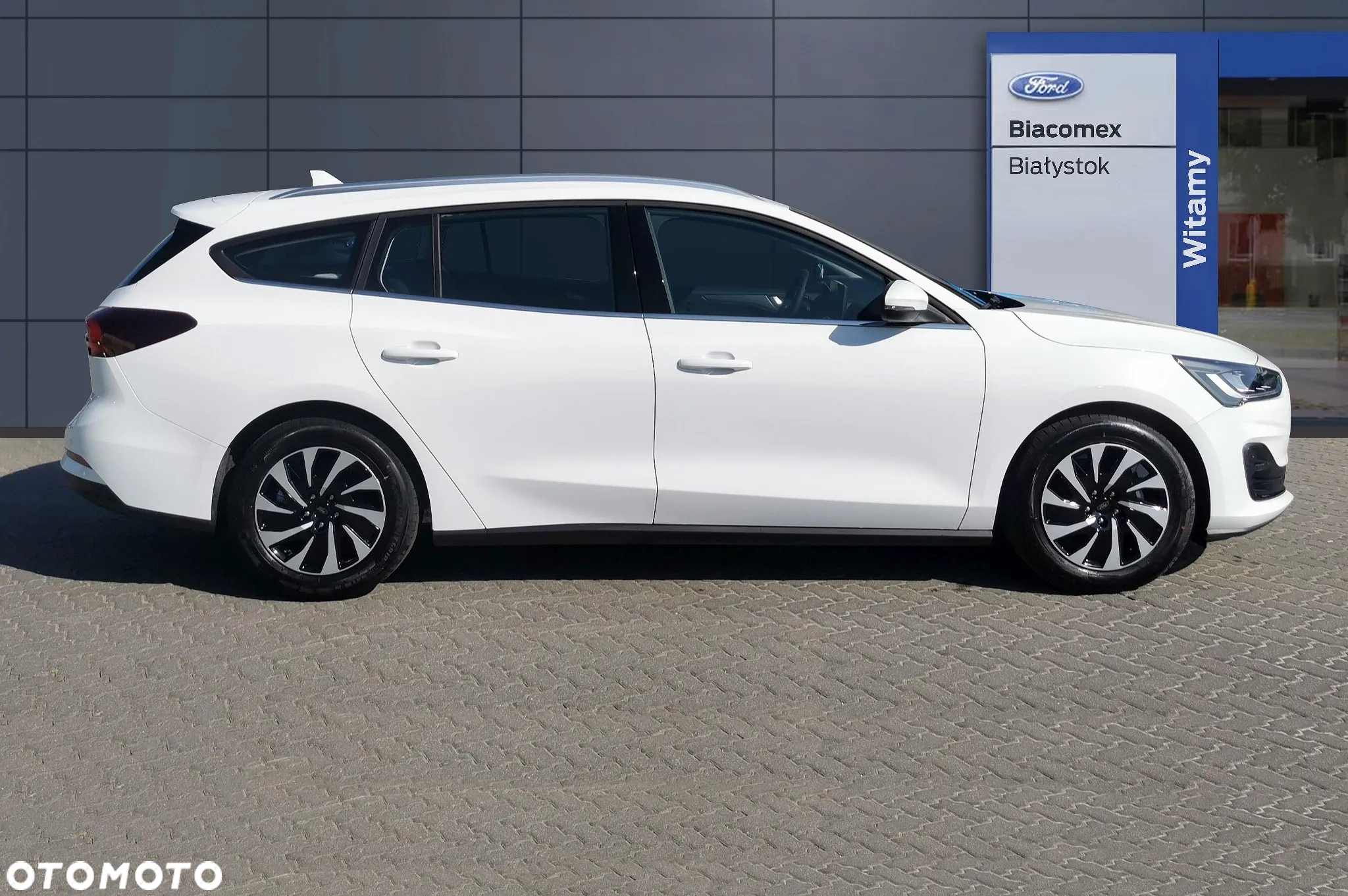 Ford Focus 1.0 EcoBoost Titanium - 8