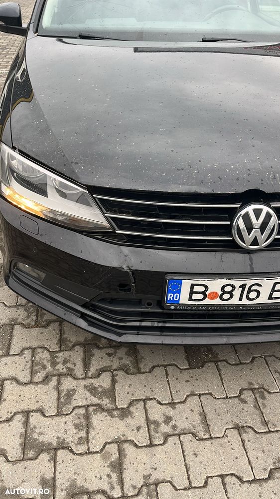 Volkswagen Jetta 1.2 TSI Trendline - 3