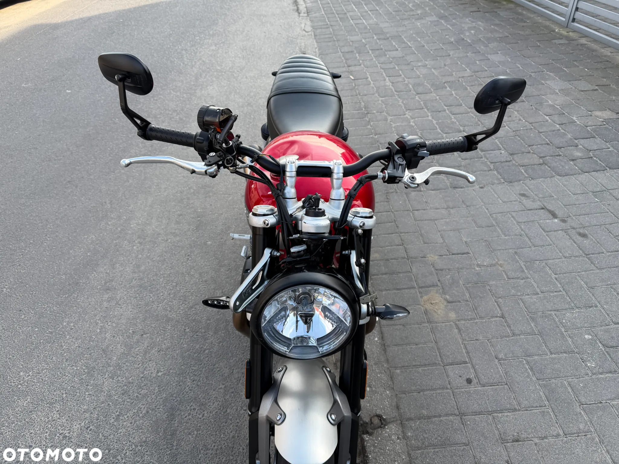 Triumph Speed Twin - 8