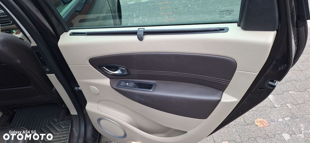 Renault Scenic 2.0 16V 140 CVT Bose Edition - 19