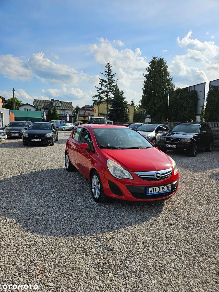 Opel Corsa 1.2 16V Essentia - 2