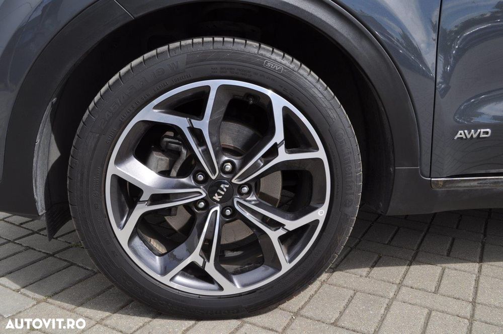 Kia Sportage 1.6 CRDI AWD Eco-Dynamics+ (48V M-H) DCT GT LINE - 6
