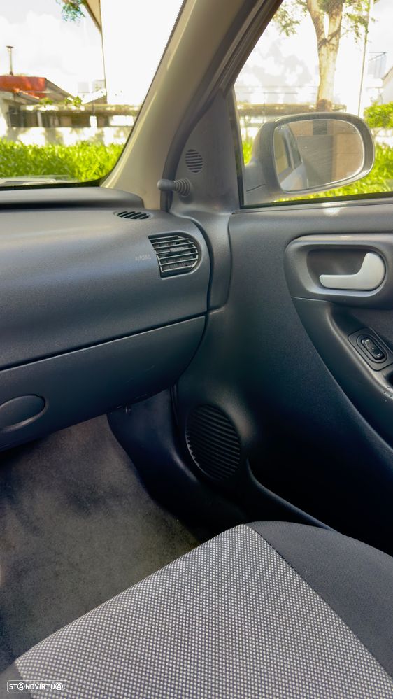 Opel Corsa 1.2 Twinport Enjoy - 14