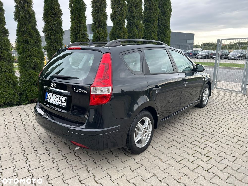 Hyundai i30 1.4 Comfort - 4