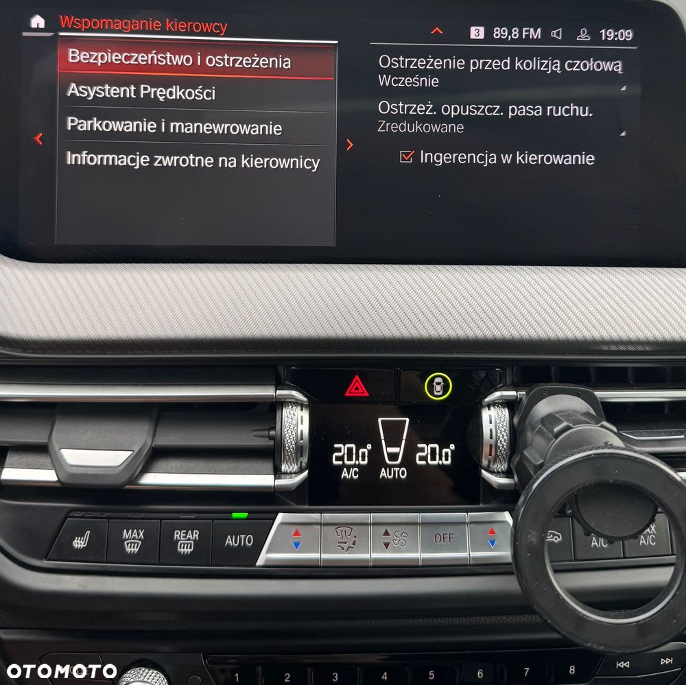BMW Seria 2 M235i xDrive ColorVision Edition - 26