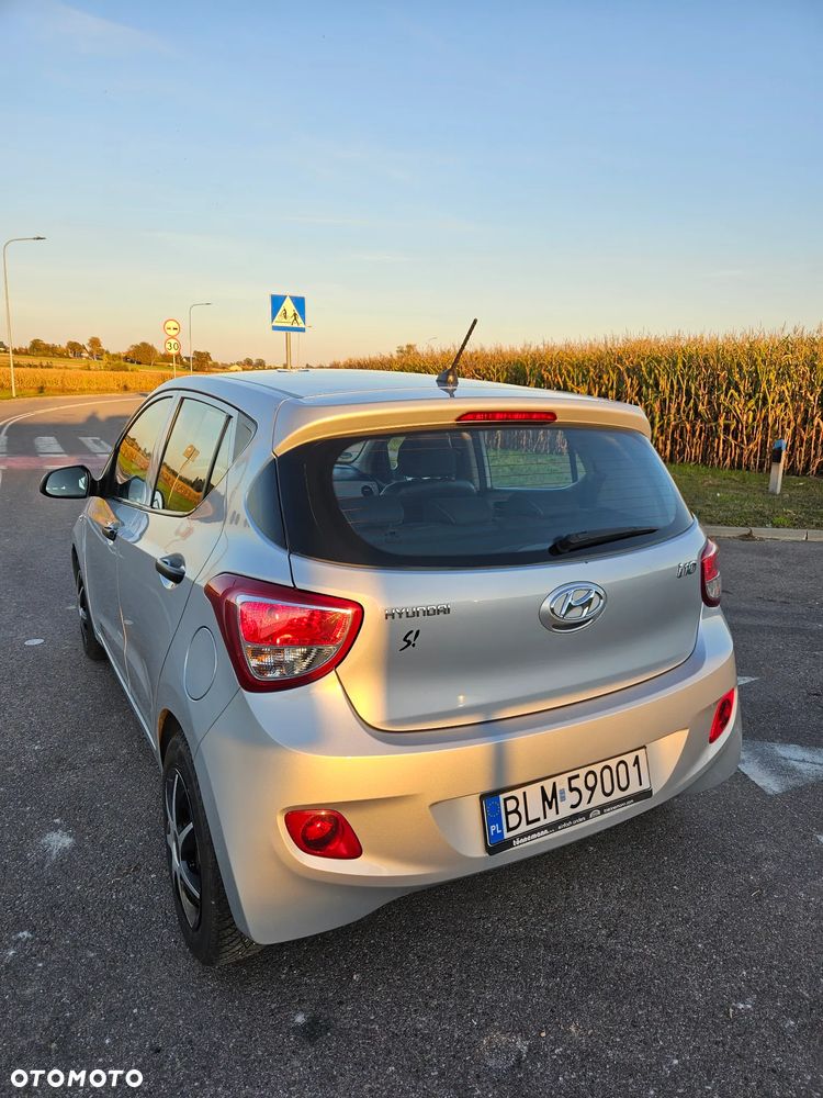 Hyundai i10 - 13