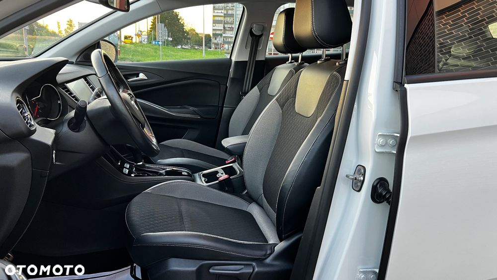 Opel Grandland X 1.6 Start/Stop Automatik INNOVATION - 27