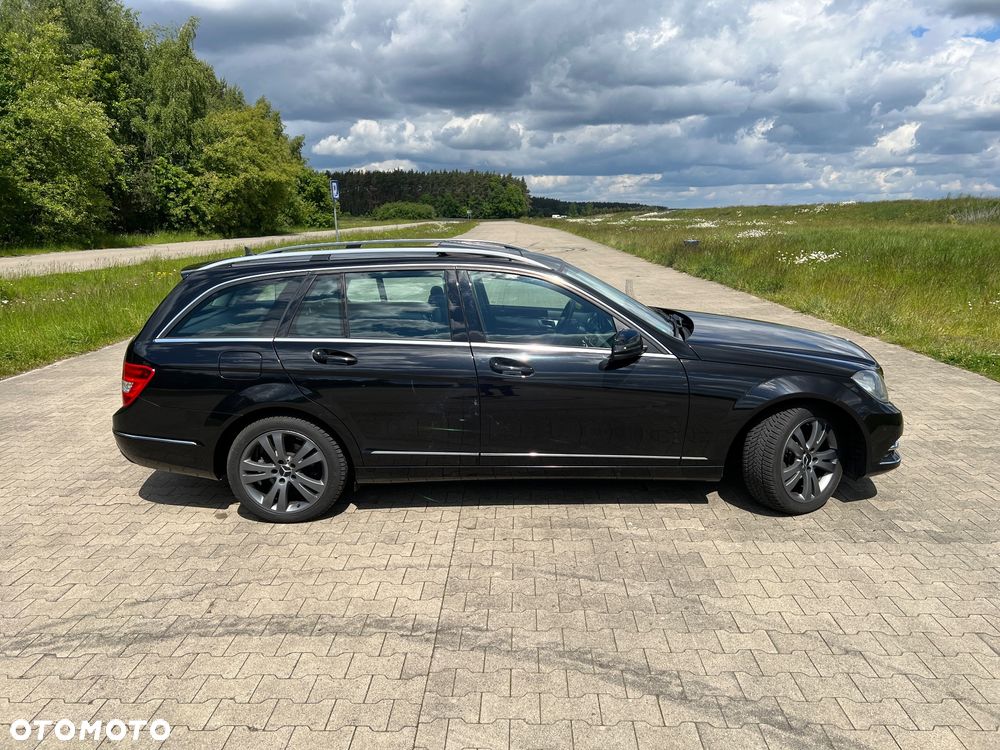 Mercedes-Benz Klasa C 180 T 7G-TRONIC Avantgarde Edition - 8
