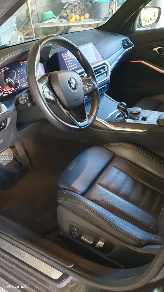 BMW 320 d Line Luxury Auto - 8