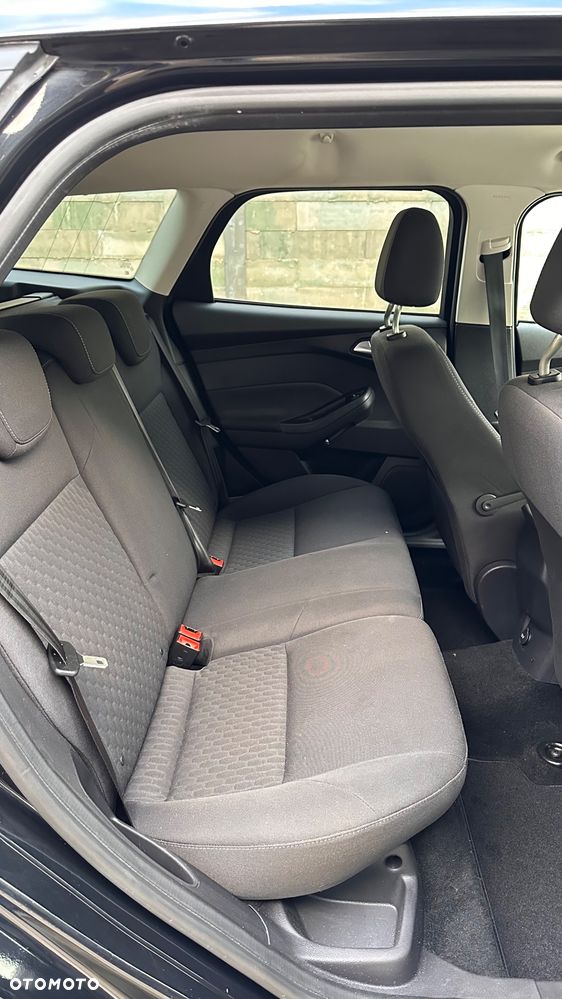 Ford Focus 1.0 EcoBoost Edition - 32