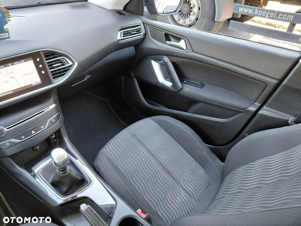 Peugeot 308 e-HDi 115 Stop & Start Active - 17