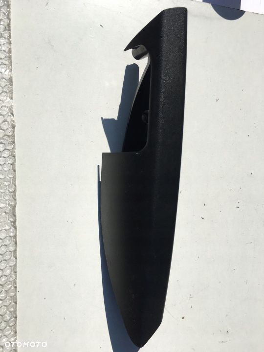 UCHWYT DRZWI LEWY PRZÓD SEAT TOLEDO III 5P1867179 - 1