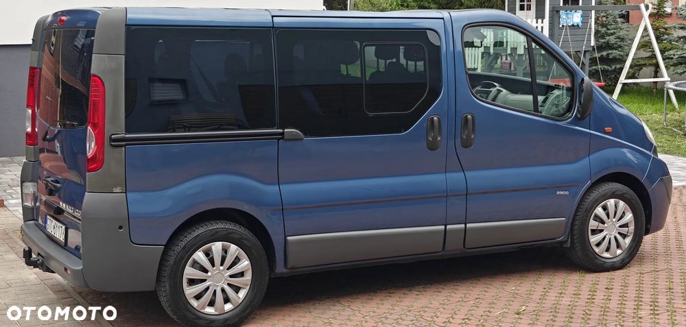 Opel Vivaro L1H1 2.9t - 10