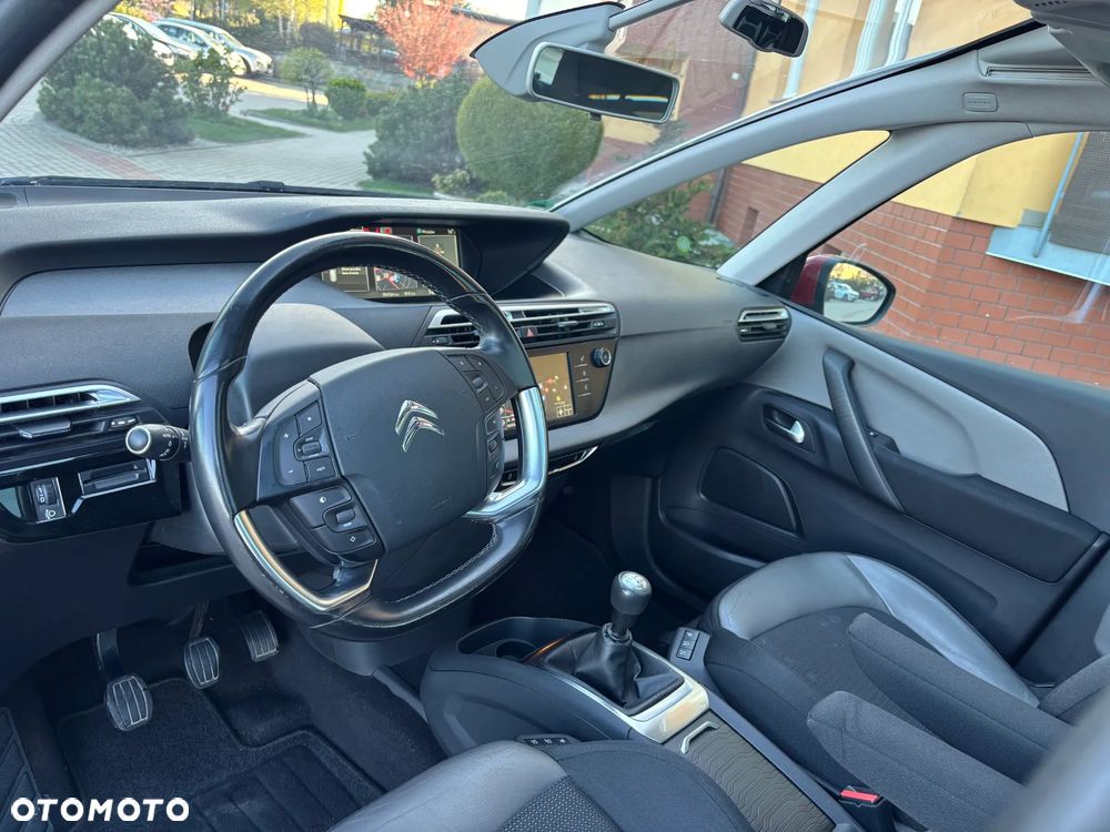 Citroën C4 Grand Picasso e-HDi 115 Exclusive - 17
