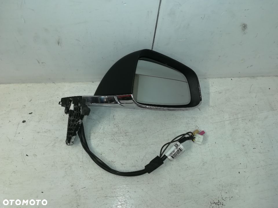 Tesla X lusterko prawe zewnętrzne 13 PIN