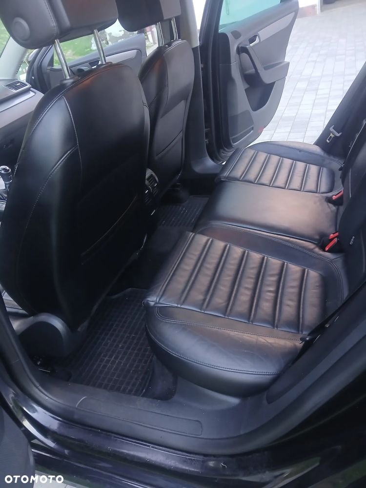 Volkswagen Passat 2.0 Blue TDI SCR Comfortline - 20