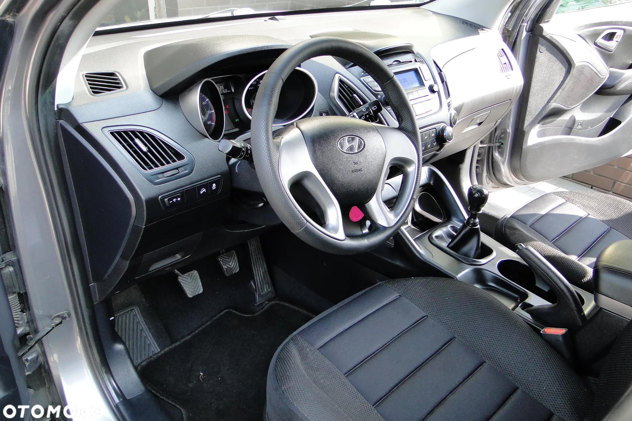 Hyundai ix35 1.6 GDI Premium 2WD - 11