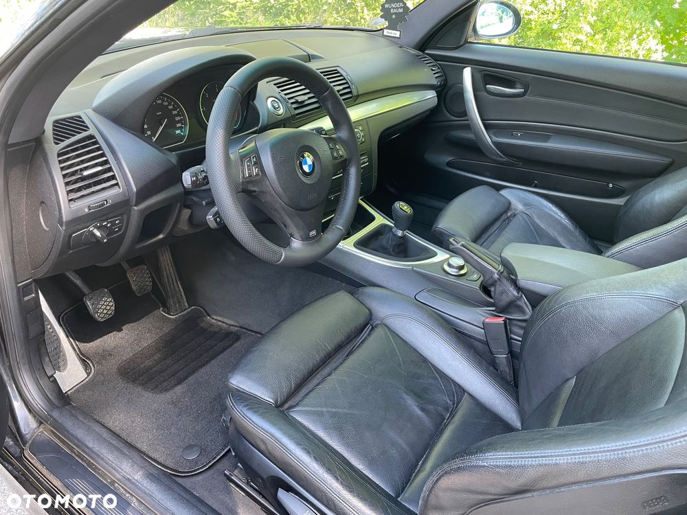BMW Seria 1 123d - 8