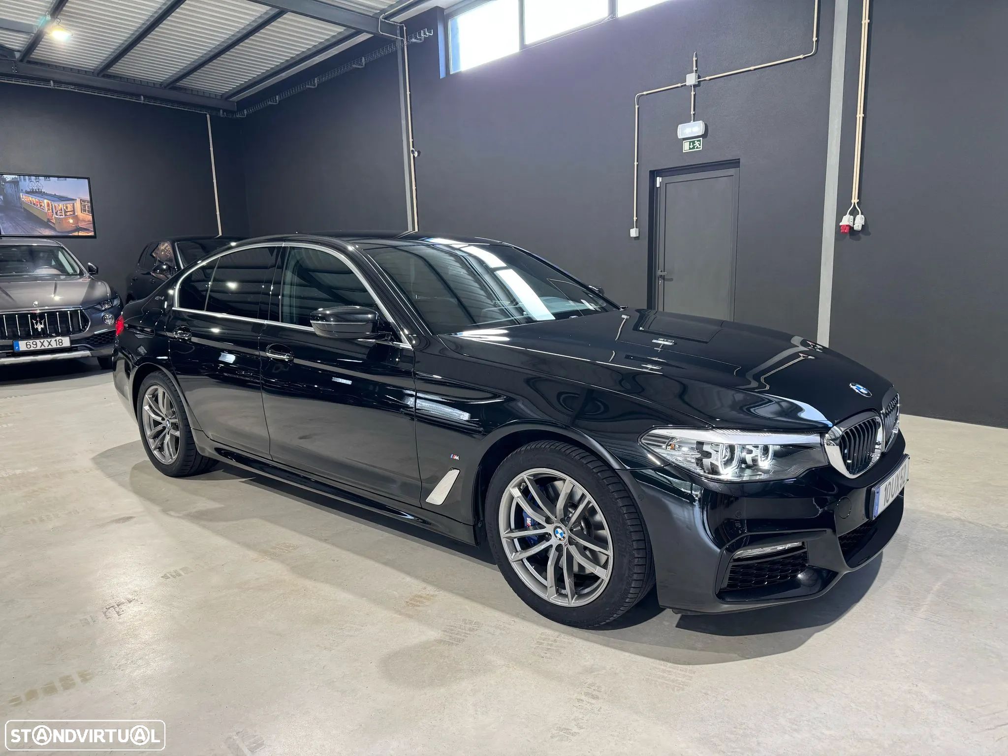 BMW 530 e iPerformance Pack M - 1