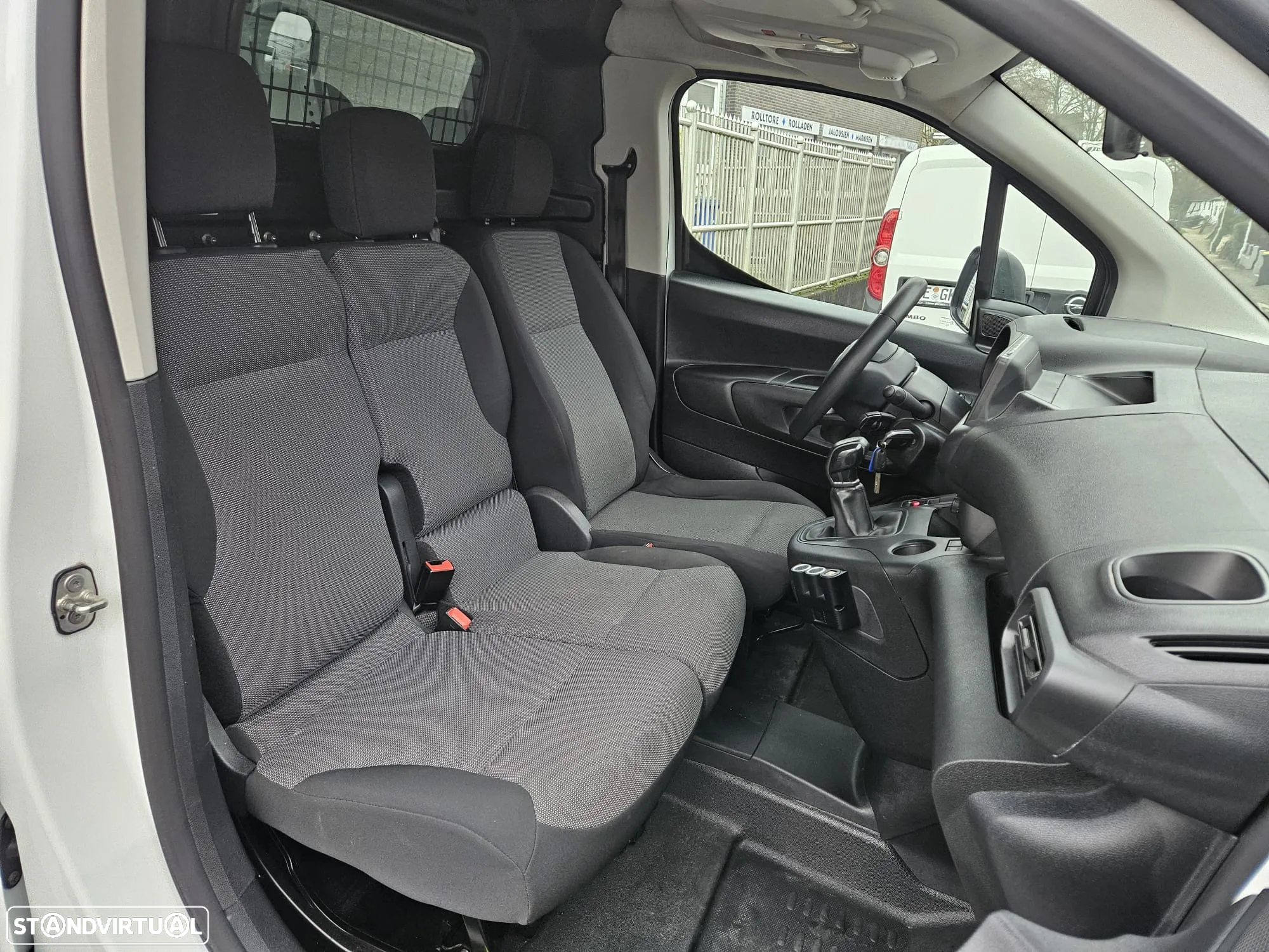 Citroën Berlingo  1.5Hdi  Standart Pro 3Lug  AC TEL CC - 5