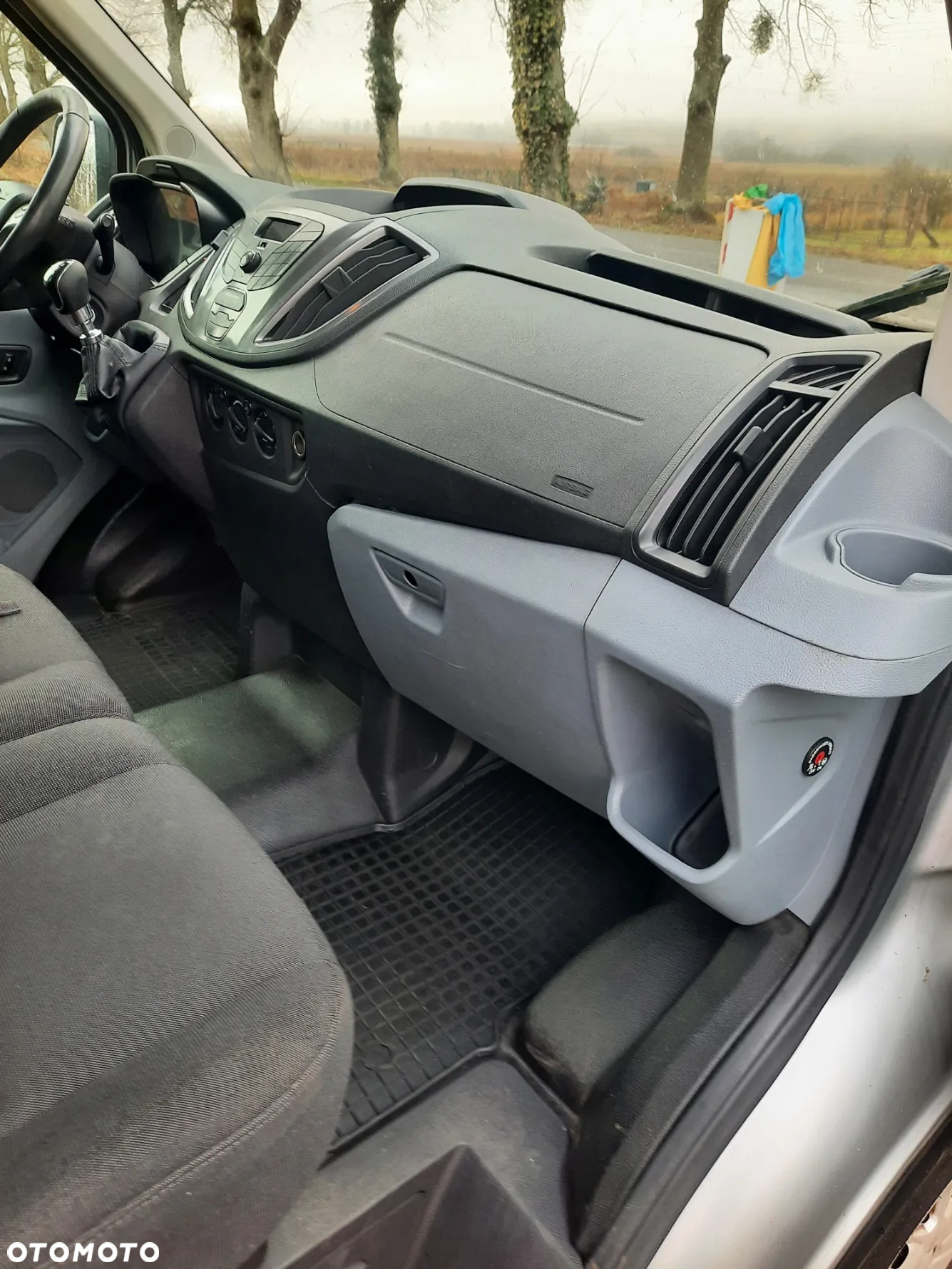 Ford Transit - 24